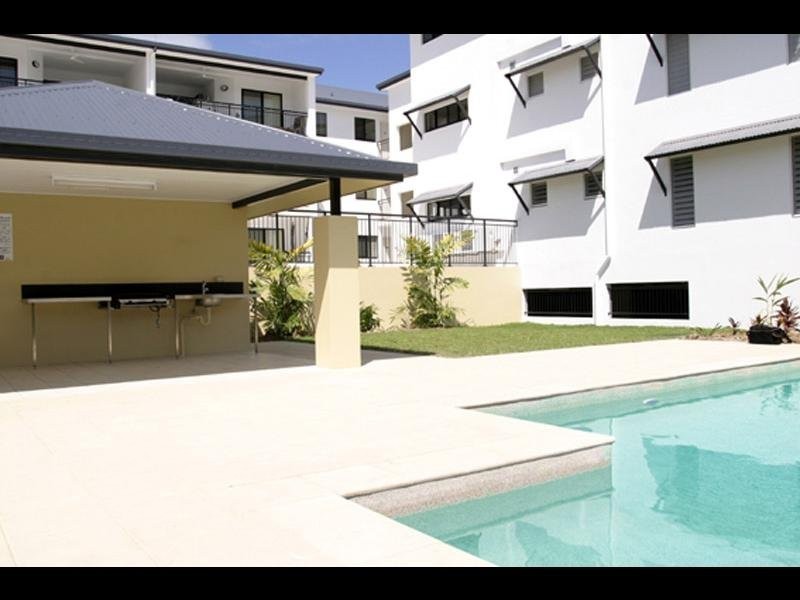 376 Severin Street, Cairns QLD 4870