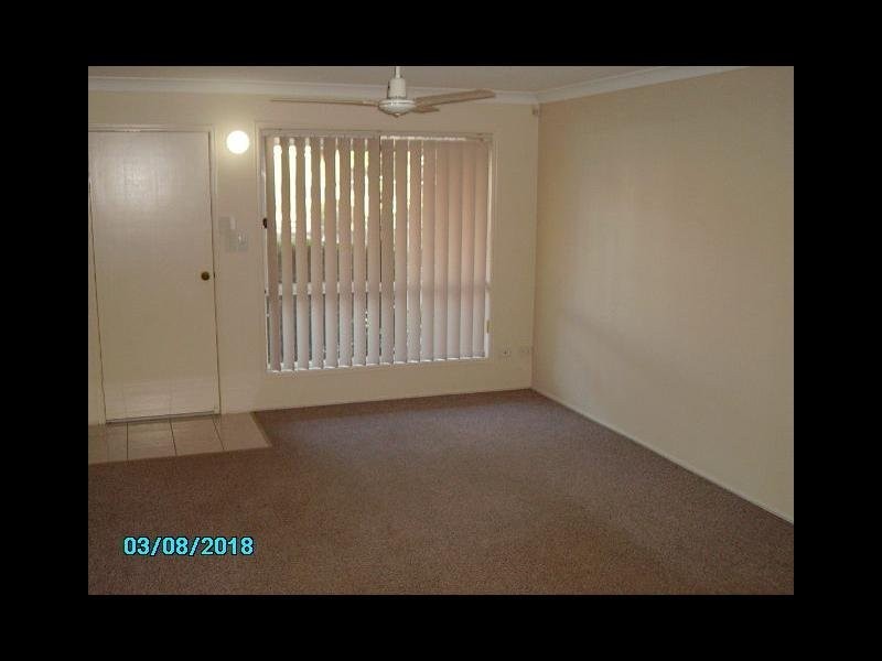 122 Johnson Road, Hillcrest QLD 4118