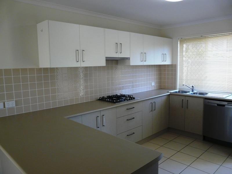 31 Elsie Road, Kallangur QLD 4503
