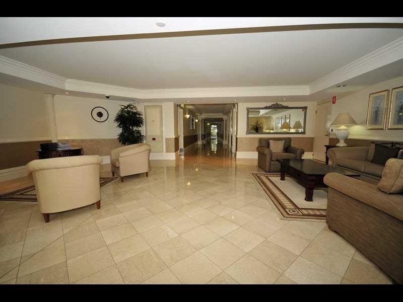 55 Darragh Street, Kangaroo Point QLD 4169