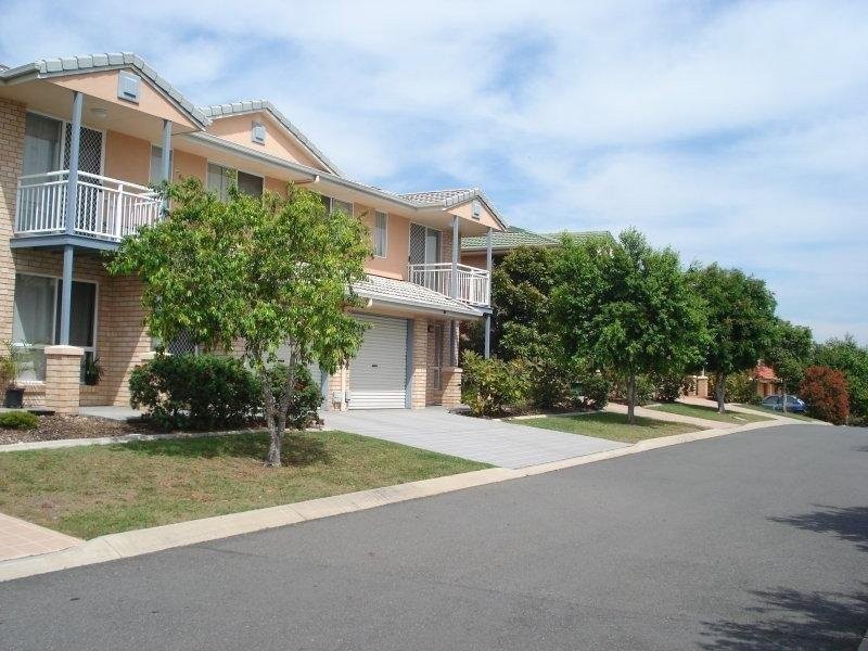 100 BORDEAUX STREET, Eight Mile Plains QLD 4113