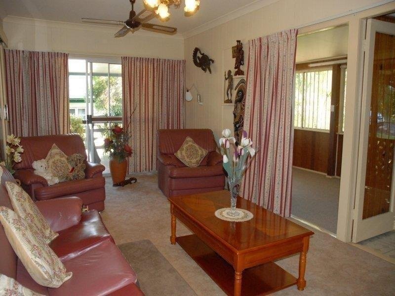 42 Hexham Street, Tarragindi QLD 4121