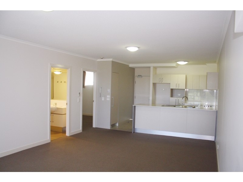 1707 No 1 Mungar Street, Maroochydore QLD 4558