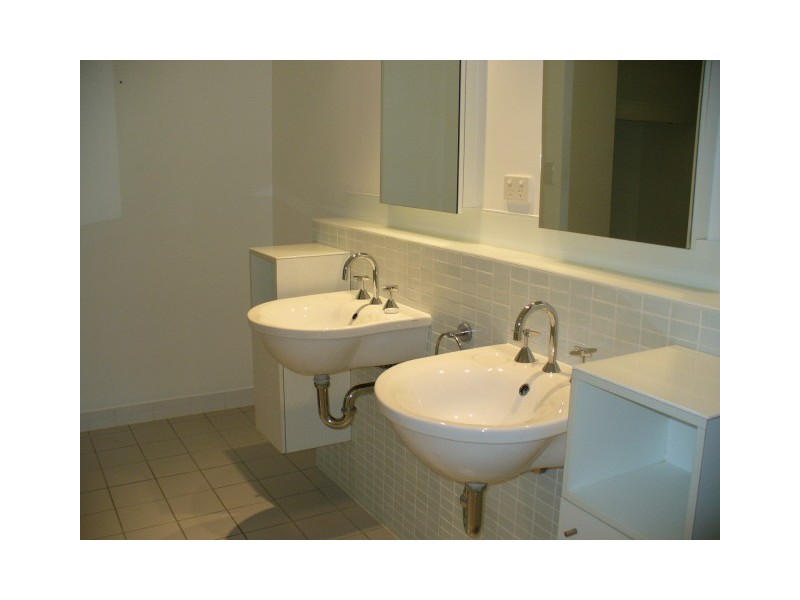 105/50 Macquarie Street, Teneriffe QLD 4005