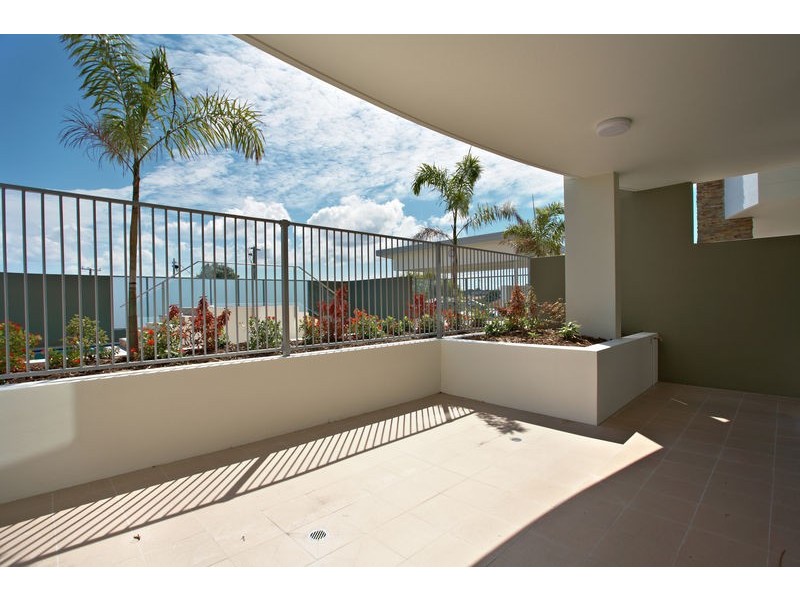 5/1Angus Cnr Angus & Hornibrook Esplanade, Clontarf QLD 4019