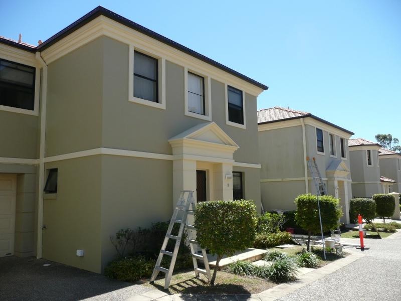 7/99 Heeb Street, Benowa QLD 4217