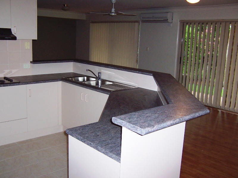 22/4 Koala Town Rd, Upper Coomera QLD 4209
