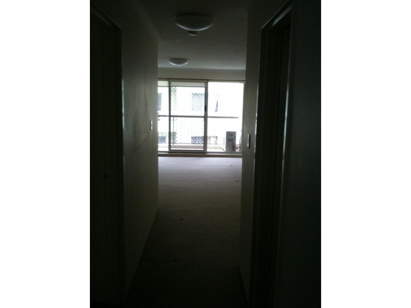28 BEACH PDE, Surfers Paradise QLD 4217