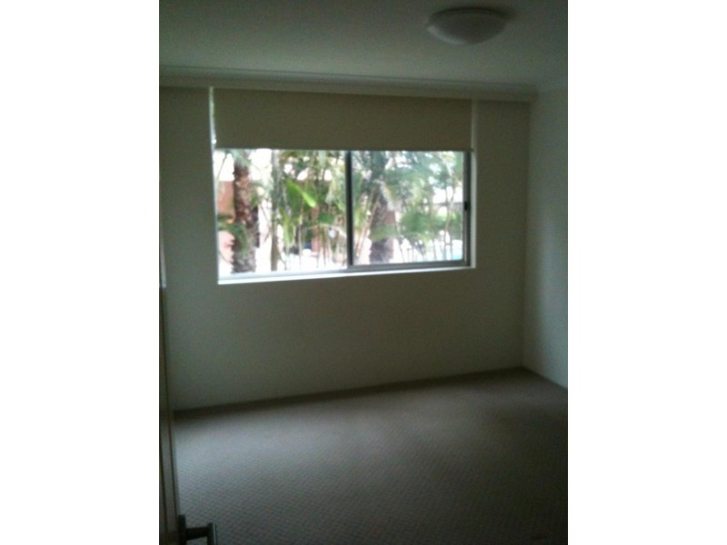 28 BEACH PDE, Surfers Paradise QLD 4217