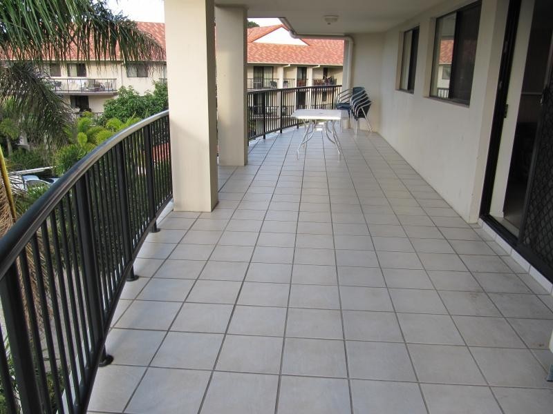 110/16 Markeri Street, Mermaid Beach QLD 4218