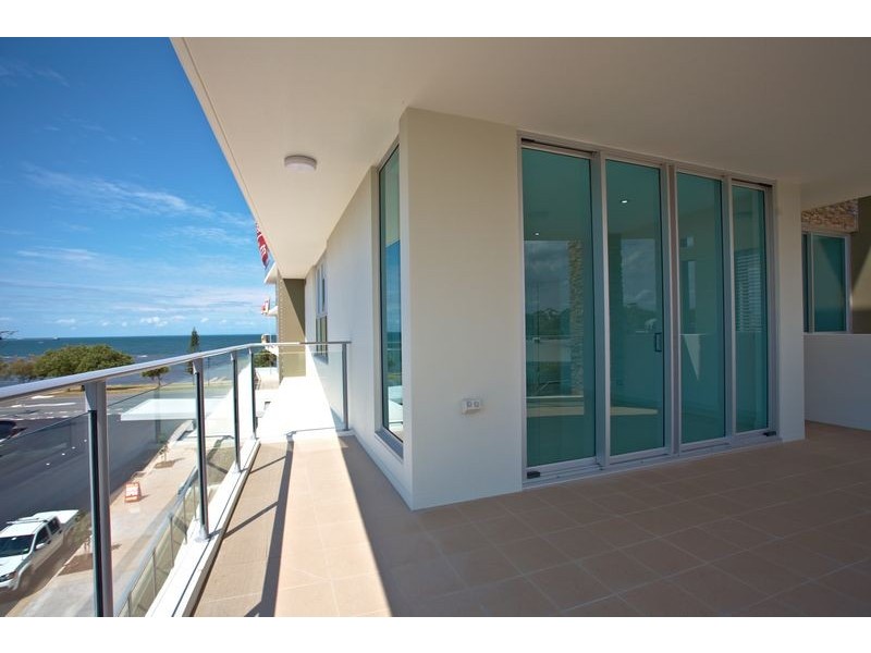 10/1Angu Cnr Angus & Hornibrook Esplanade, Clontarf QLD 4019