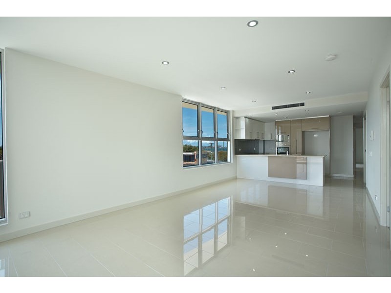 10/1Angu Cnr Angus & Hornibrook Esplanade, Clontarf QLD 4019