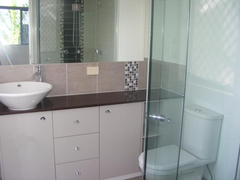 1/2 Louis Street, Redcliffe QLD 4020