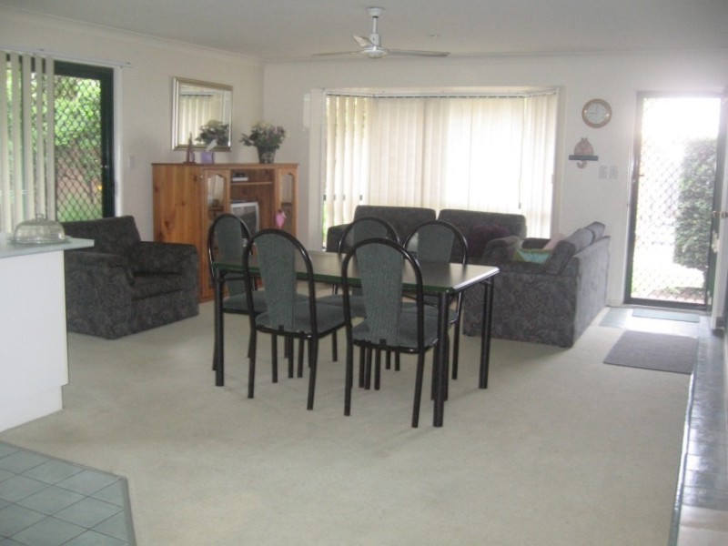 1 Highridge Road, Springfield QLD 4300