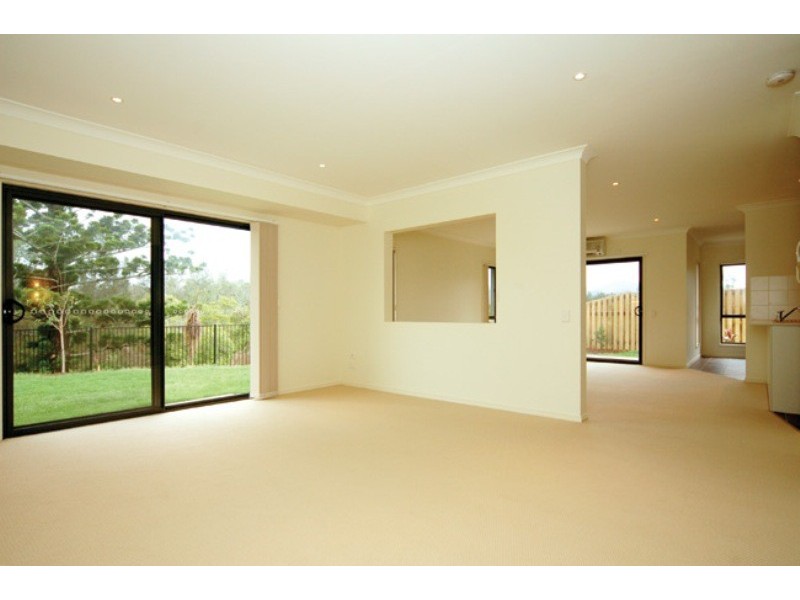 B6/2 Catalina Way, Upper Coomera QLD 4209