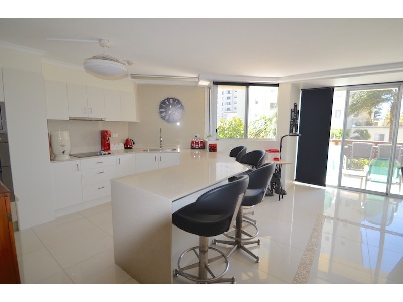 Coolangatta QLD 4225