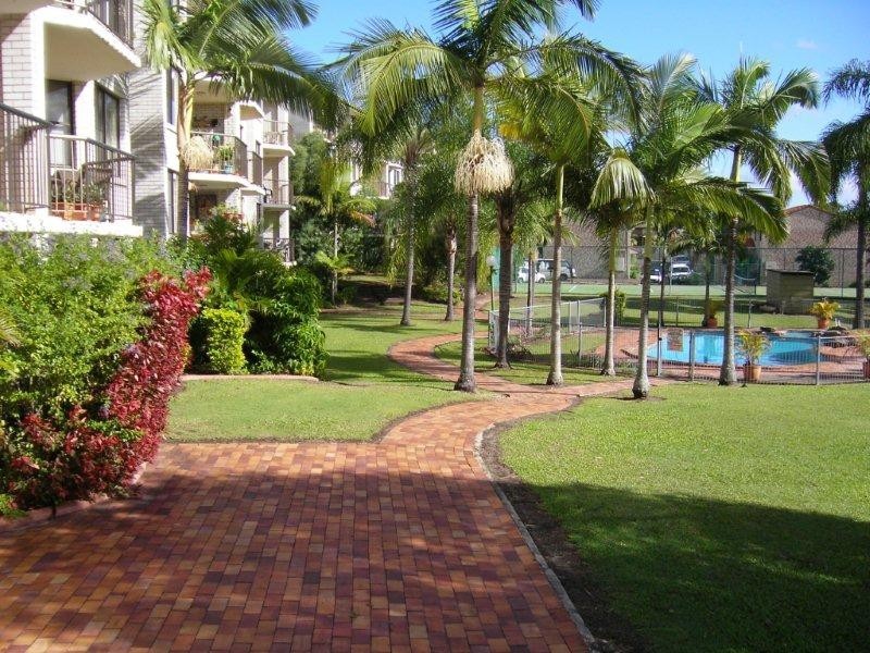 Carrara QLD 4211