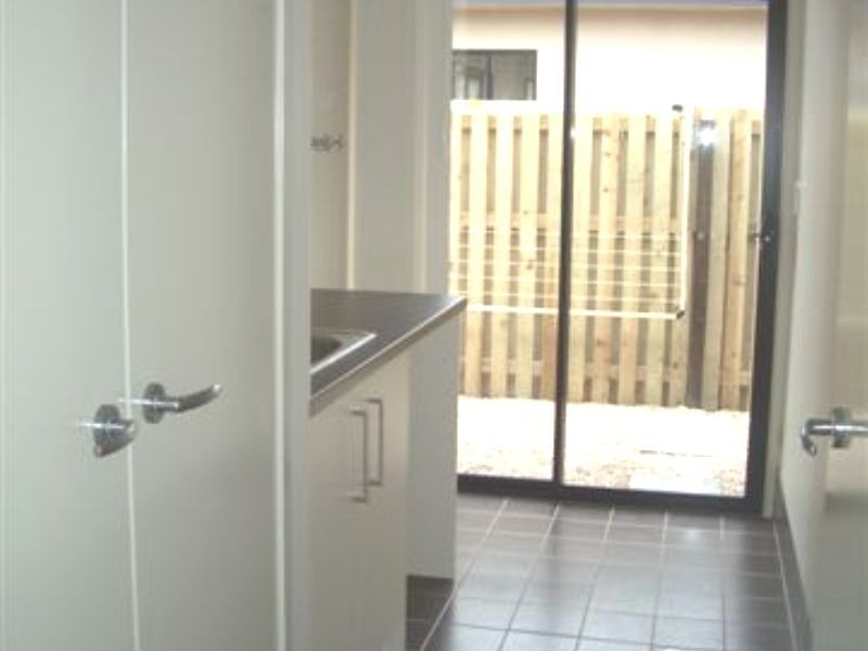 86/19 Santa Barbara Road, Hope Island QLD 4212