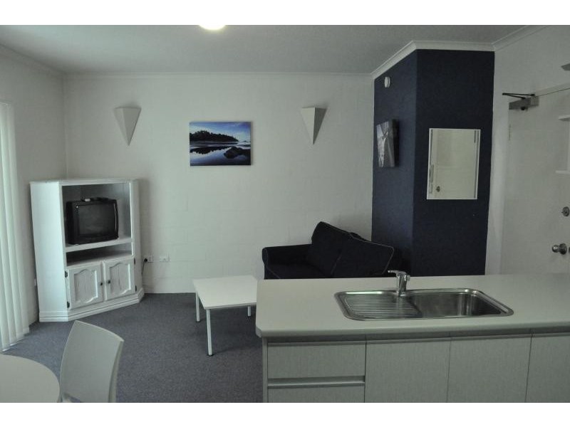 3 Whitmore Street, Taringa QLD 4068