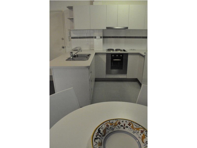 3 Whitmore Street, Taringa QLD 4068