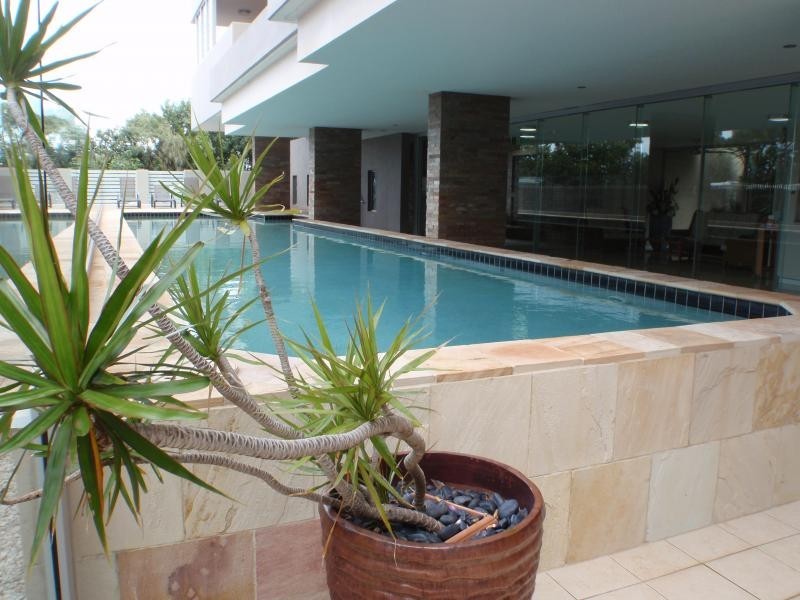 83 Marine Parade, Redcliffe QLD 4020