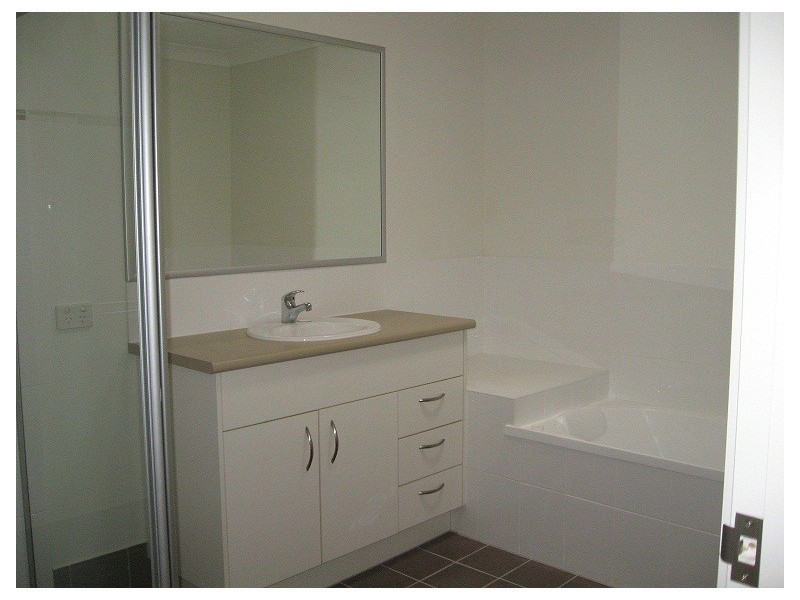 A/20 Rosella Close, Calamvale QLD 4116