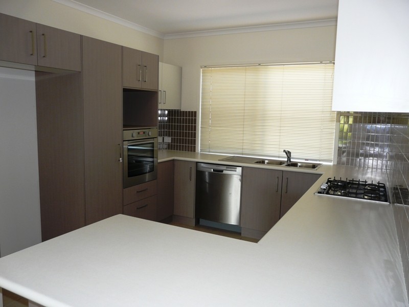 31 Elsie Street, Kallangur QLD 4503