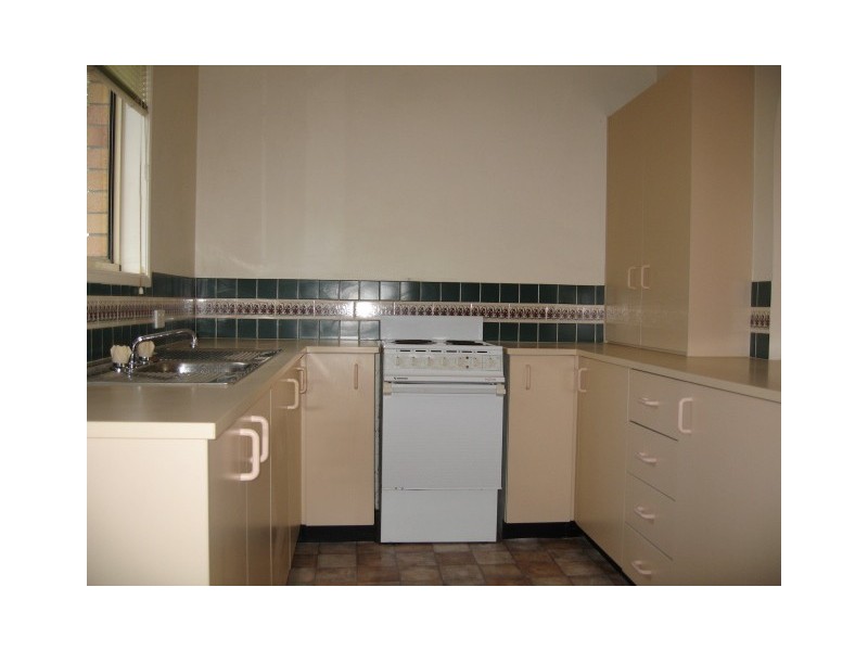 16/13 Bailey St, Collingwood Park QLD 4301