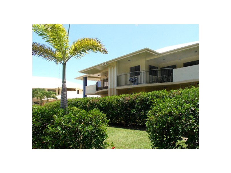 Trinity Beach QLD 4879