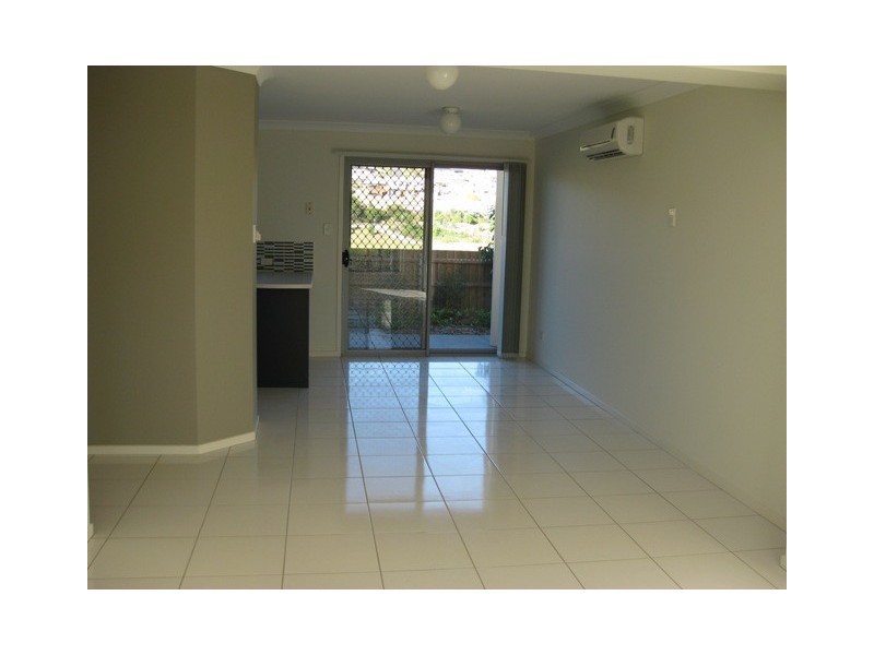 30 Carmarthen Circuit, Pacific Pines QLD 4211