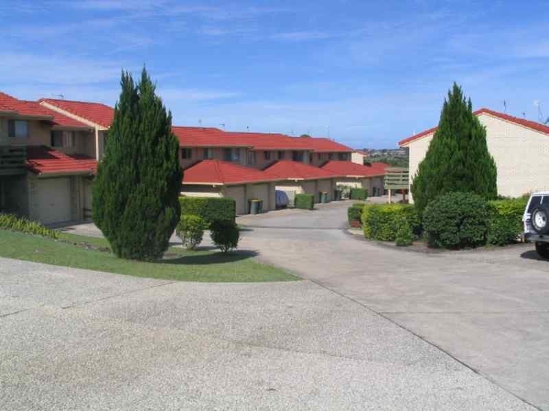 118 Highfield Drive, Merrimac QLD 4226