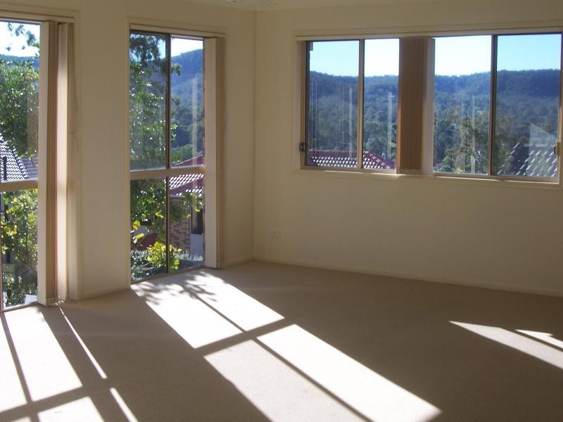 2/44 McLaren Rd, Nerang QLD 4211