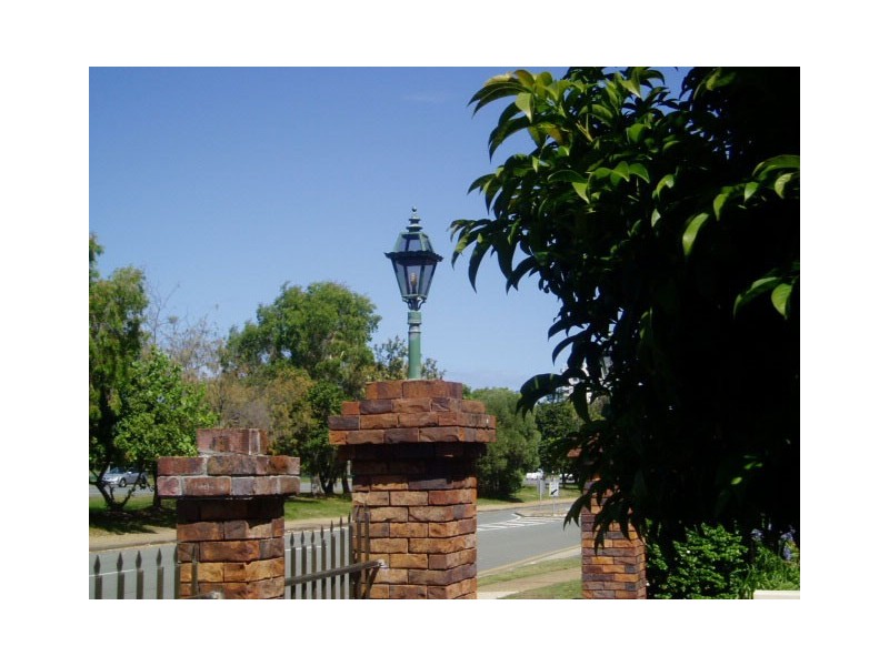 Paradise Waters QLD 4217