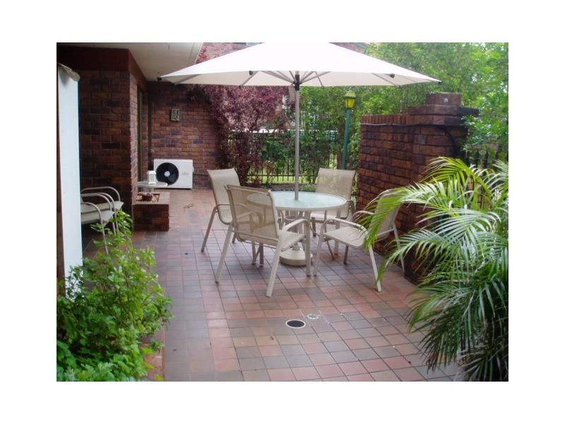 Paradise Waters QLD 4217