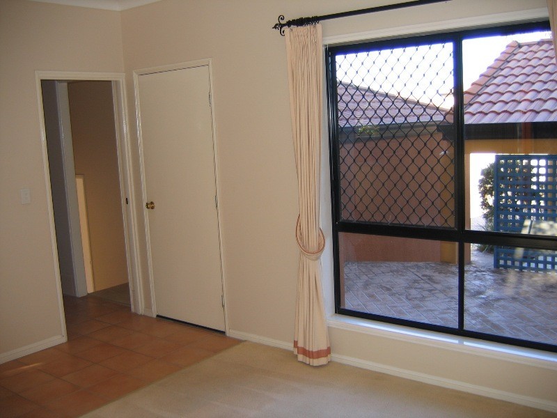 30/250 Sumners Road, Riverhills QLD 4074