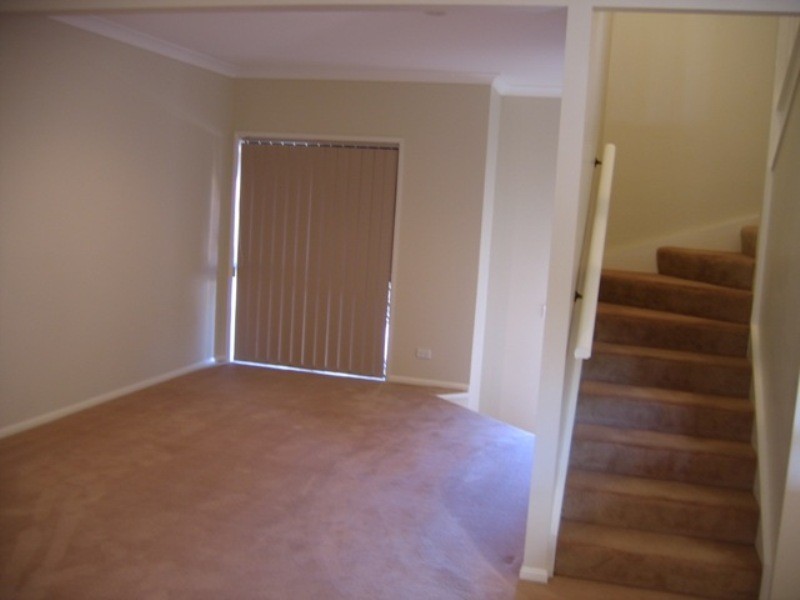 30/250 Sumners Road, Riverhills QLD 4074