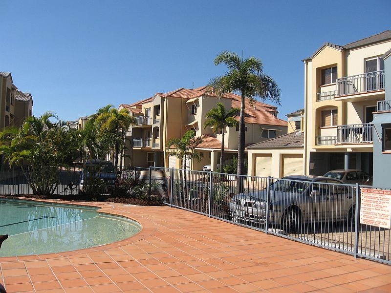 Runaway Bay QLD 4216