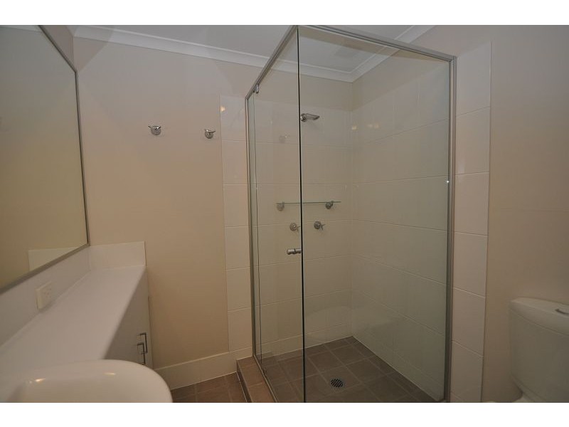 23/1 McNaughton Street, Redcliffe QLD 4020