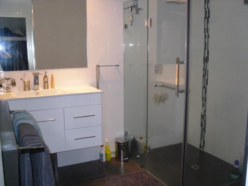 04/4 Koala Town Rd, Upper Coomera QLD 4209