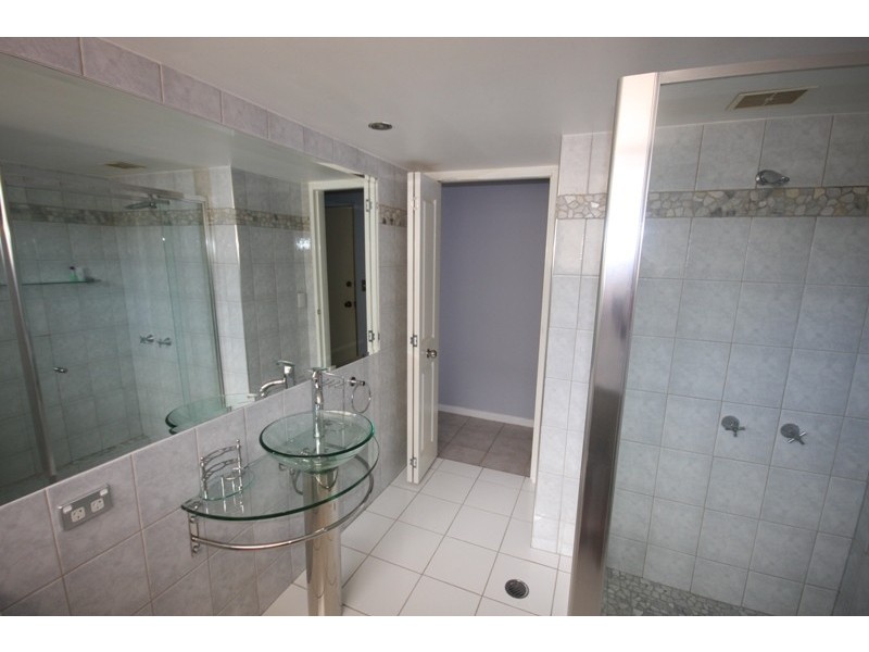 27/3642 – 3648 Main Beach Parade, Main Beach QLD 4217