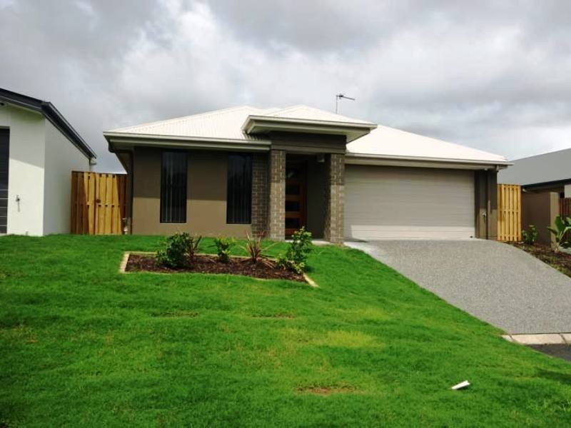 83/19 Santa Barbara Road, Hope Island QLD 4212