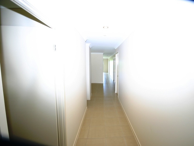 82/19 Santa Barbara Road, Hope Island QLD 4212