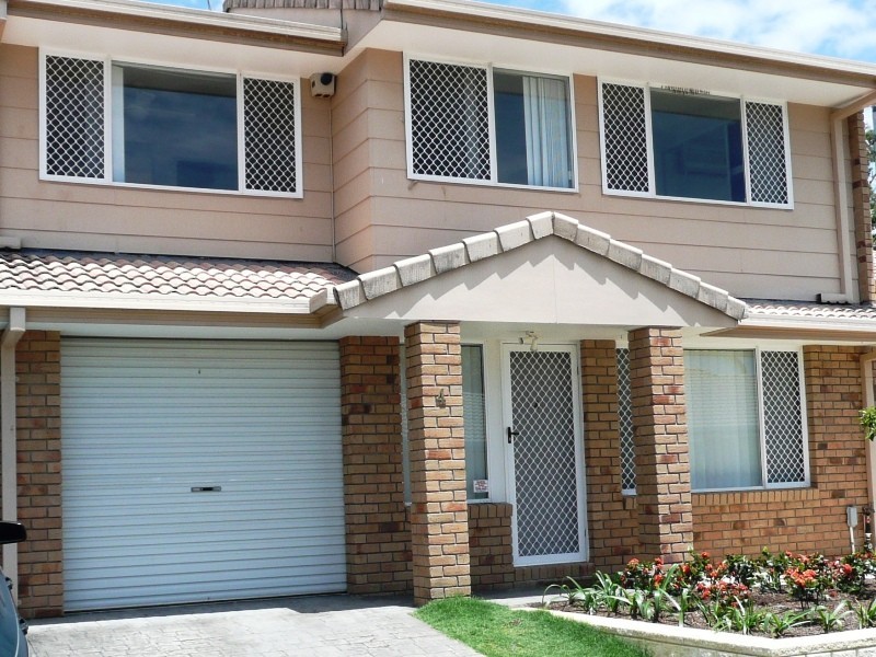 4/97-137 Edmund Rice Drive,, Southport QLD 4215
