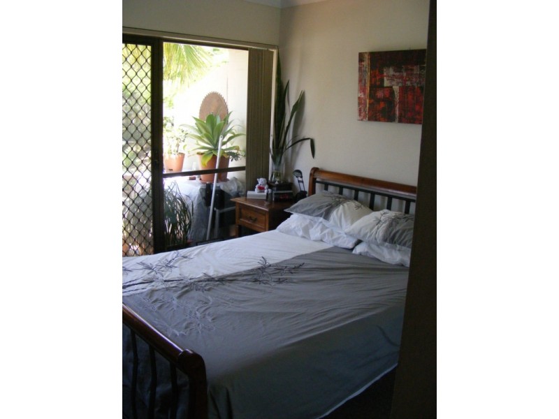 L/111 Markeri Street, Mermaid Waters QLD 4218