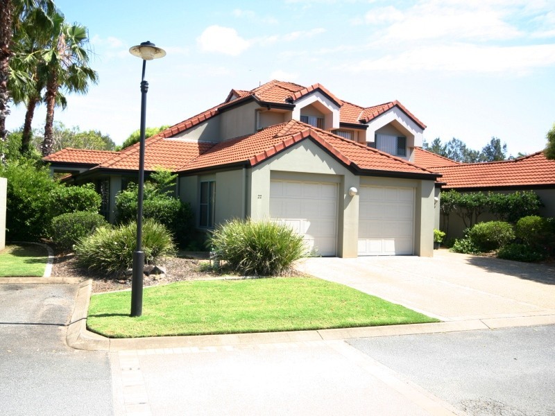 22/19 Santa Barbara Road, Hope Island QLD 4212