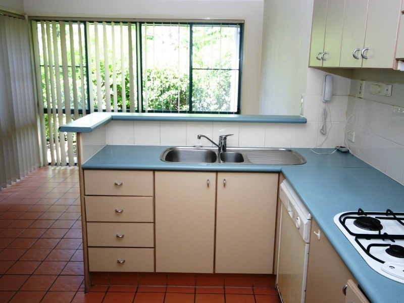 22/19 Santa Barbara Road, Hope Island QLD 4212