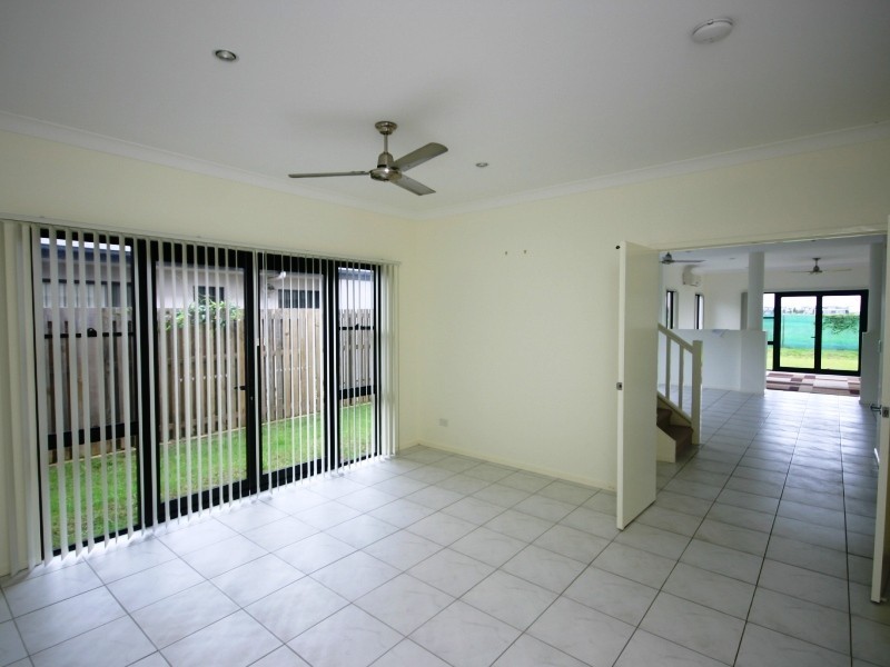 73/19 Santa Barbara Road, Hope Island QLD 4212