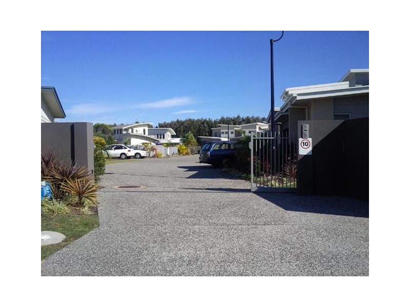 3/15 Catalina Drive, Mudjimba QLD 4564