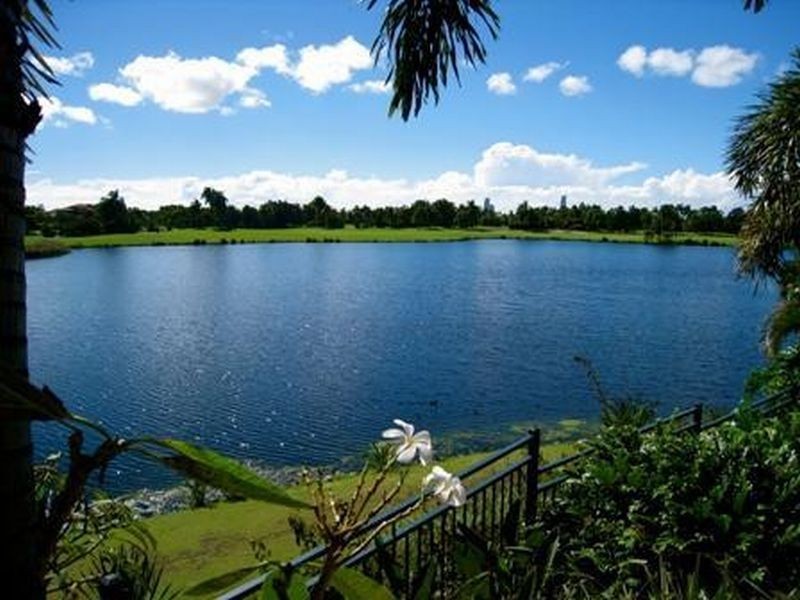 117 – 139 Palm Meadows Drive, Carrara QLD 4211