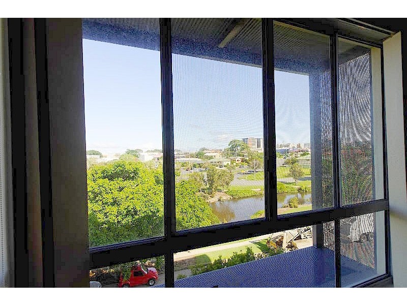 16/1 McNaughton Street, Redcliffe QLD 4020